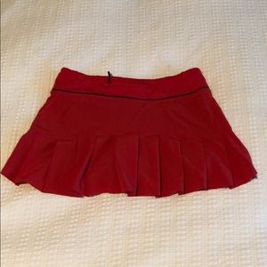 Red Lululemon tennis skirt with pocket. Size 6